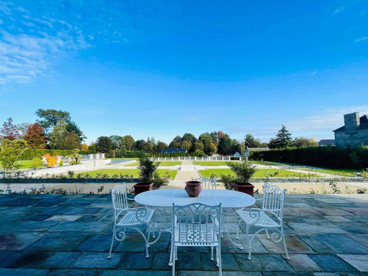 مبيت وإفطار Tinténiac Domaine Les Jardins Darsene المظهر الخارجي الصورة